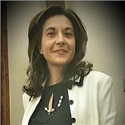 Laureata in giurisprudenza dal 1997 e pratica legale civile-commerciale conclusa nel 1999